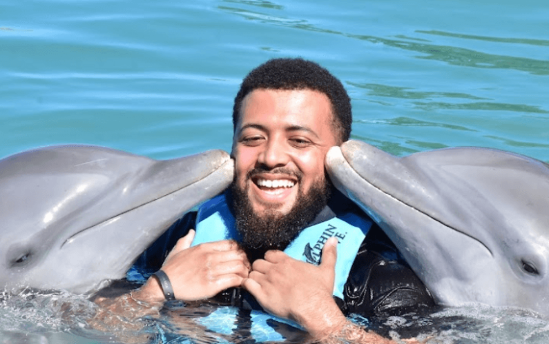 swim with dolphins in montego bay